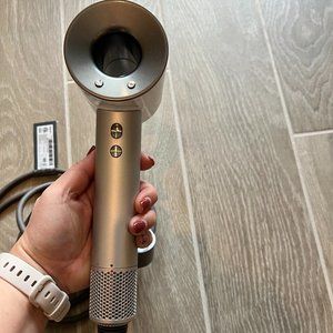 Dyson Supersonic™ hair dryer - White/Silver